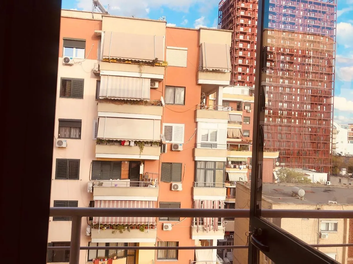 Laureta Central Apartment ティラナ 0*,  アルバニア
